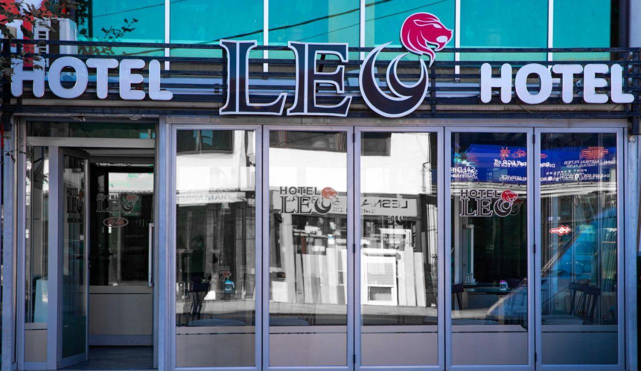 Hotel Leo Peje Exterior photo